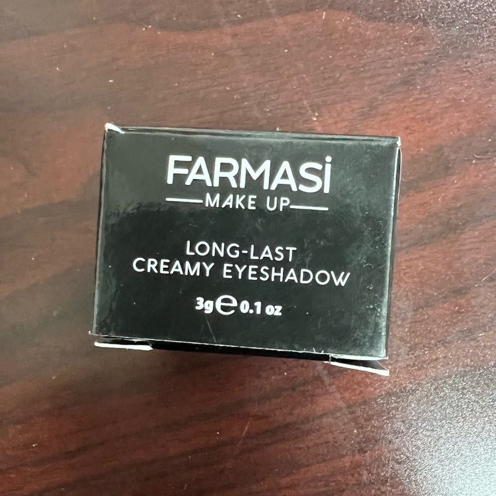 Farmasi Rose Cream Eyeshadow - Picture 3 of 5